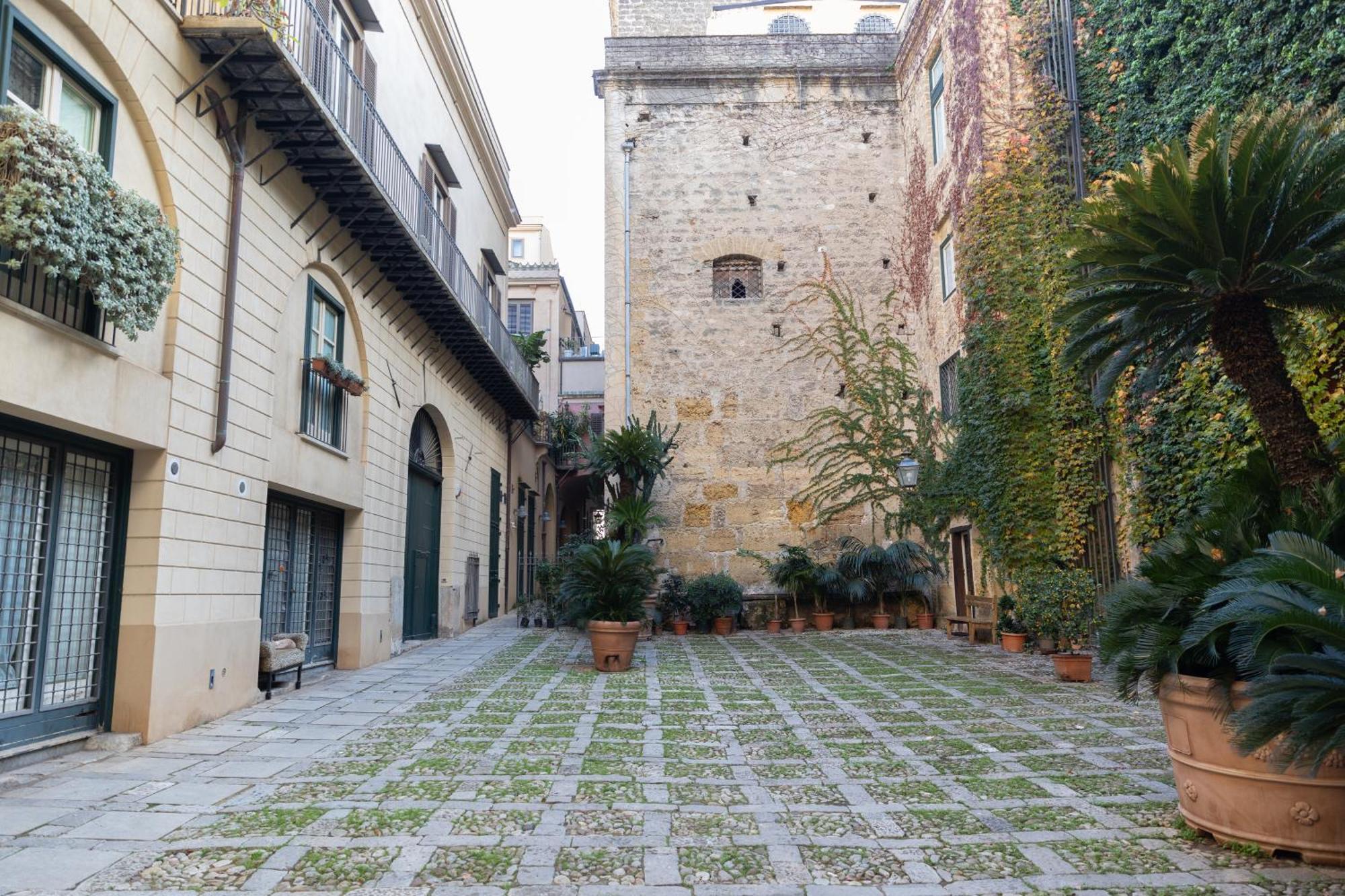 Dimora Artale In Cattedrale Lägenhet Palermo Exteriör bild